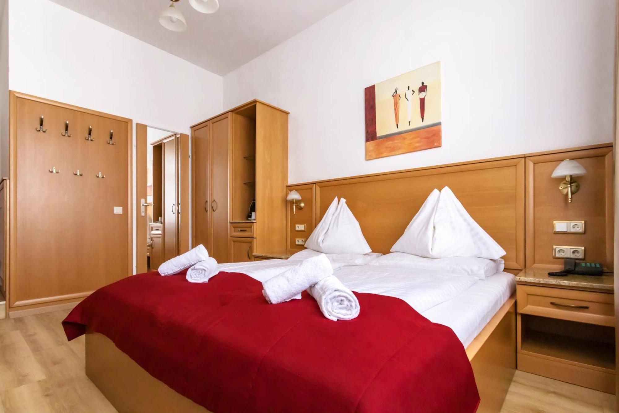 Corvinus - Newly Renovated Wien